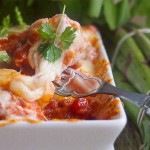Gnocchi zapiekane z sosem pomidorowym i mozzarellą / Baked gnocchi with tomato sauce and mozzarella