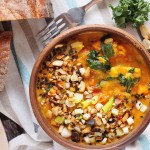 Gulasz z karkówką, batatami i jarmużem / Pork, sweet potato and kale stew