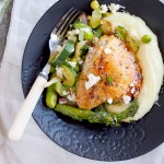 Kurczak pieczony ze szparagami i fetą / Roasted chicken with asparagus nad feta cheese