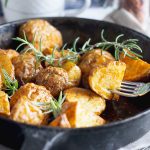 Balsamiczno-miodowe pieczone ziemniaczki / Balsamic honey roasted potatoes