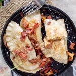 Pierogi z kurkami i oscypkiem / Chanterelle and cheese pierogies