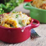 Makaron w sosie dyniowym ze szpinakiem i boczkiem / Cheesy pumpkin, spinach and bacon pasta