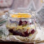 Sałatka śledziowa z buraczkami / Beetroot herring salad