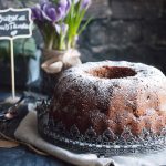 Babka-z-jablkami-i-orzechami-Apple-walnut-bundt-cake