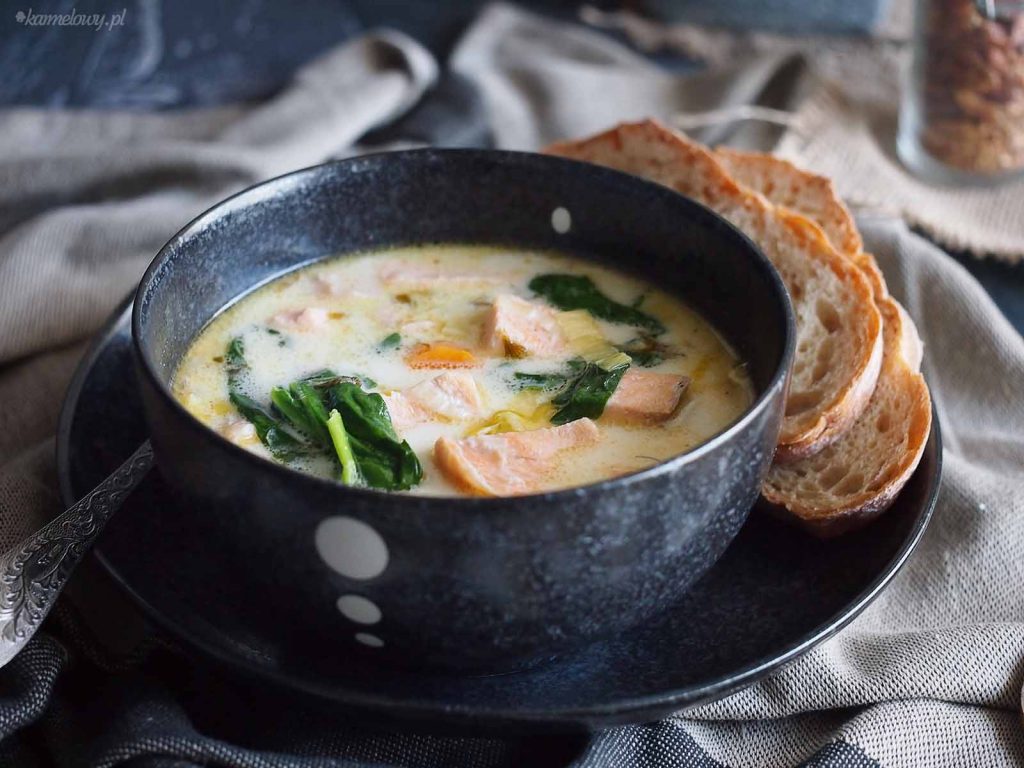 Szybka-zupa-z-lososiem-i-szpinakiem-Easy-salmon-and-spinach-soup