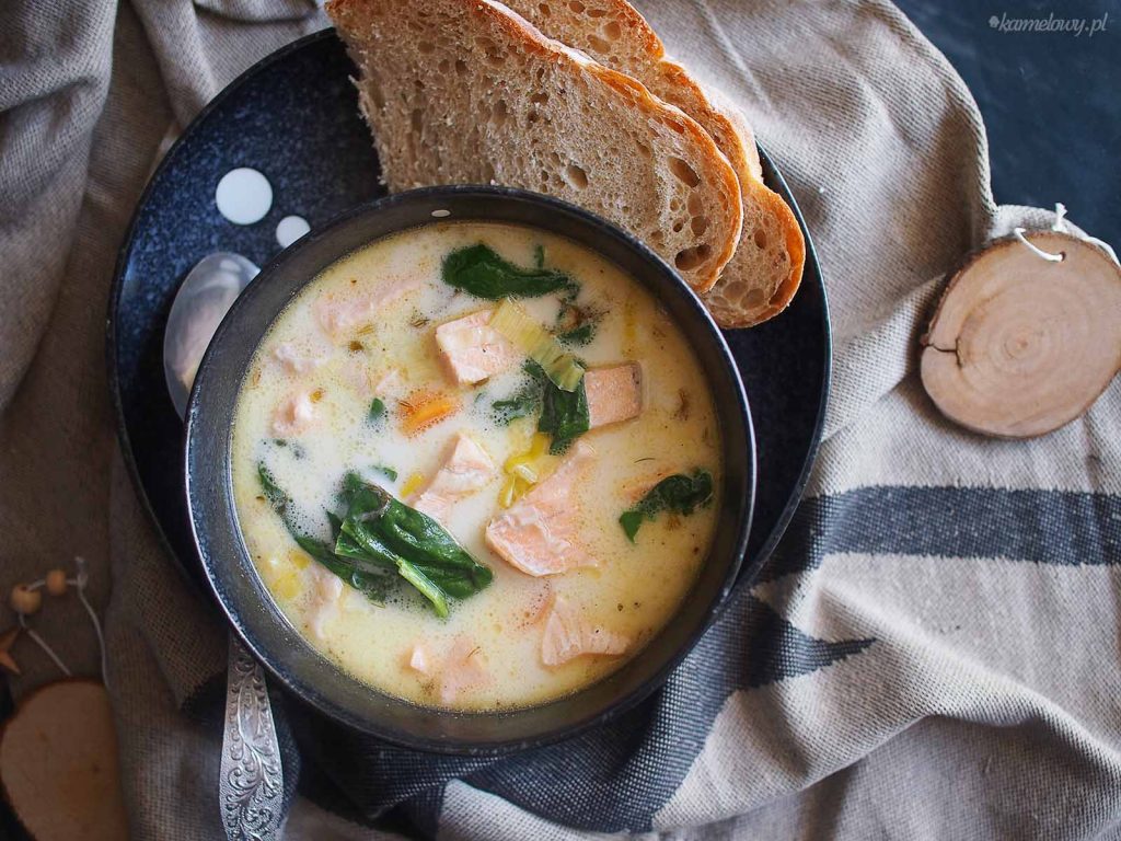 Szybka-zupa-z-lososiem-i-szpinakiem-Easy-salmon-and-spinach-soup