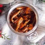 Boczniaki-po-kaszubsku-Tomato-oyster-mushrooms-with-raisins