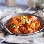 Curry-z-ziemniakami-i-kalafiorem-Potato-and-cauliflower-curry